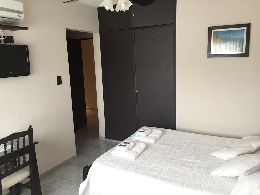 Hotel Euzko Alkartasuna Macachín Kültér fotó
