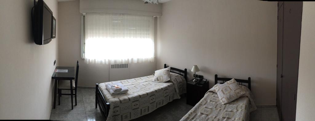 Hotel Euzko Alkartasuna Macachín Kültér fotó